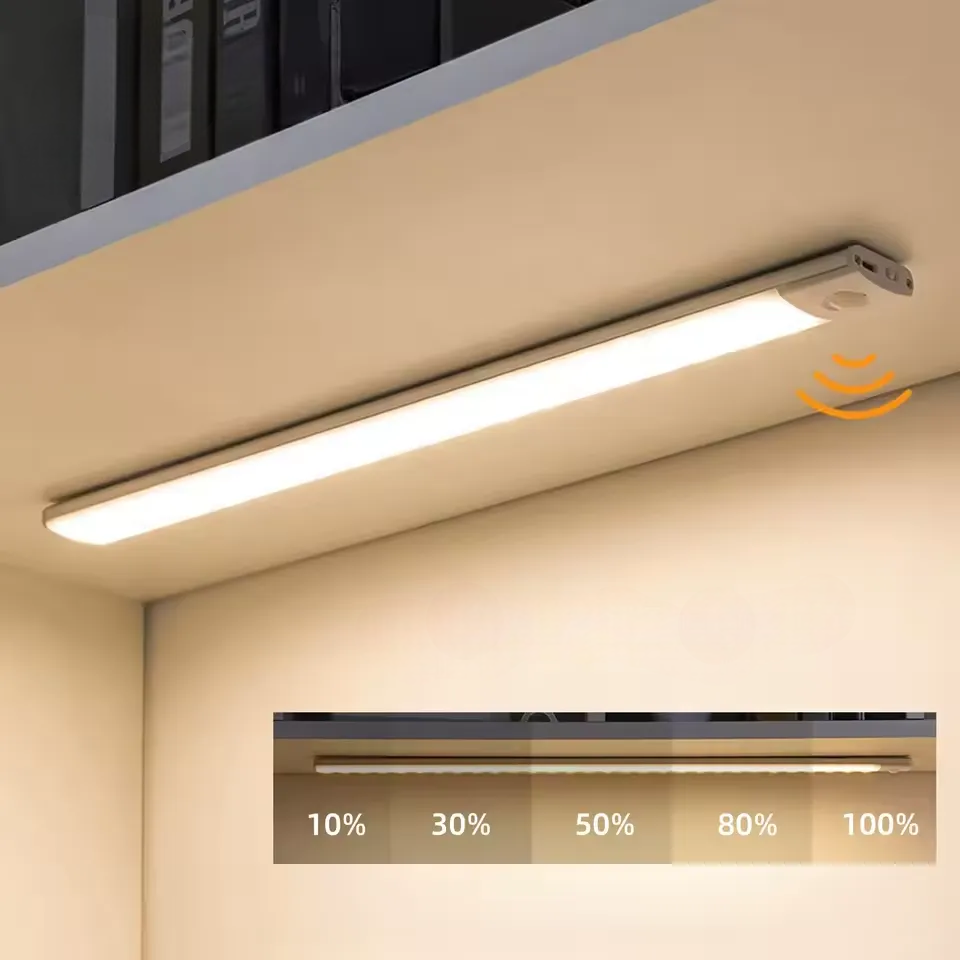 Lampe led barre magnétique avec un schéma montrant les différents degrés d'éclairage