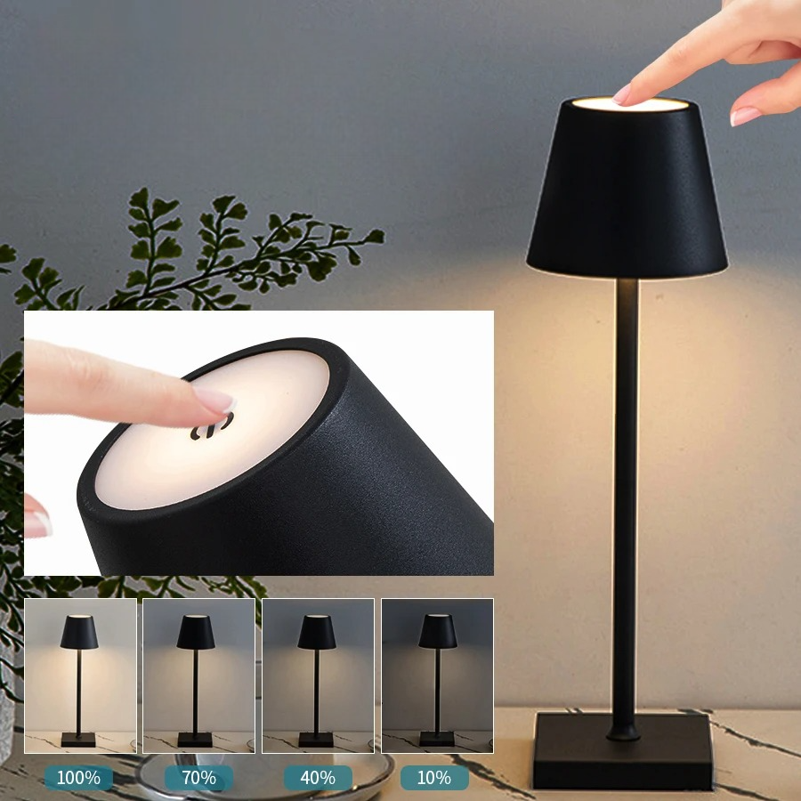 Zoom sur le bouton tactile d'une lampe de table sans fil rechargeable
